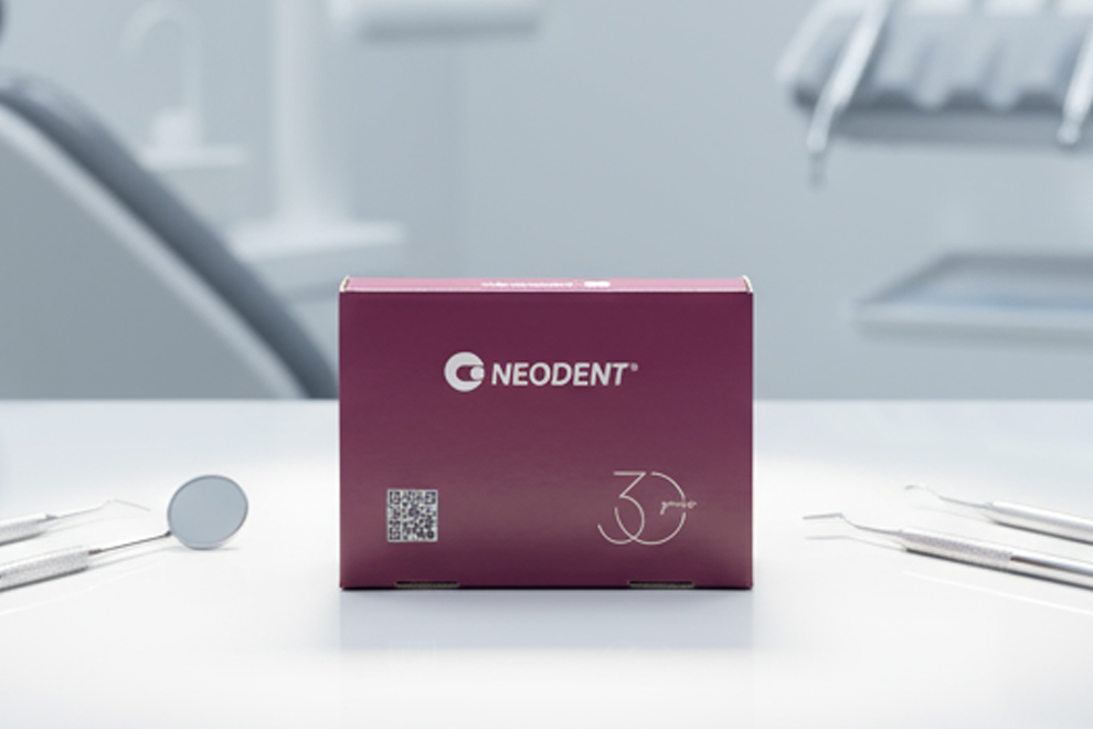 جعبه درب مگنتی با بسته شدن نرم و چاپ طلاکوب برای هدایای لوکس